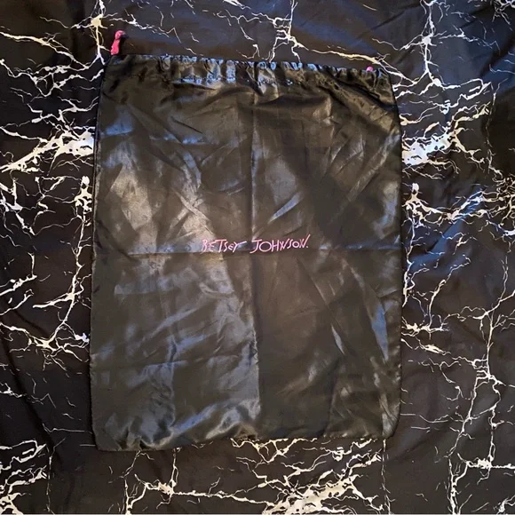Large Betsey Johnson Drawstring Dust Storage Bag - Picture 5 of 5